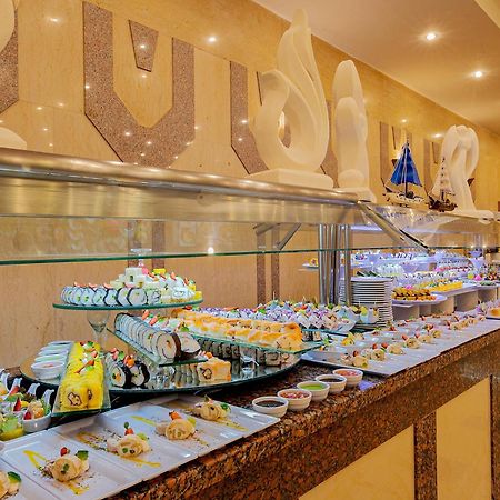 Marlin Inn Azur Resort Hurghada Bagian luar foto