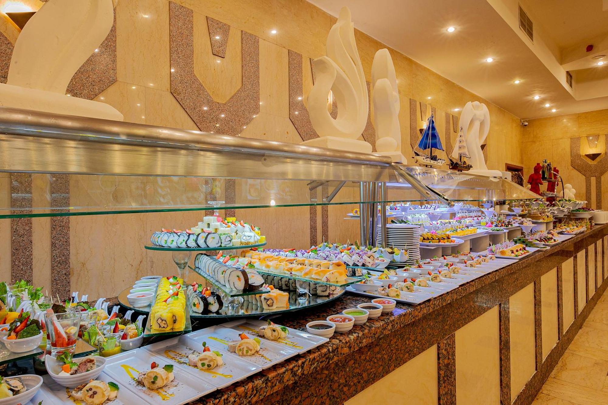 Marlin Inn Azur Resort Hurghada Bagian luar foto