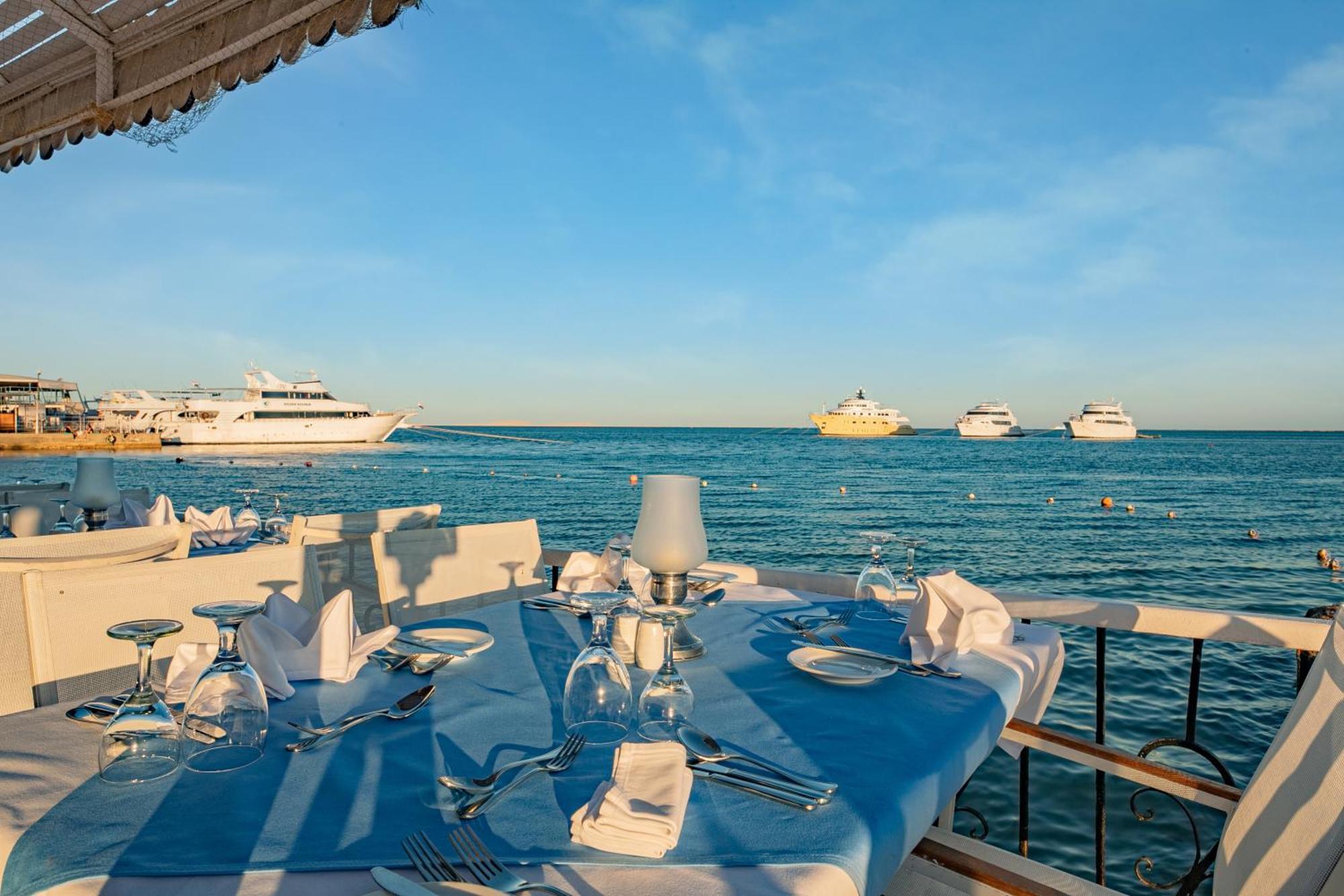 Marlin Inn Azur Resort Hurghada Bagian luar foto