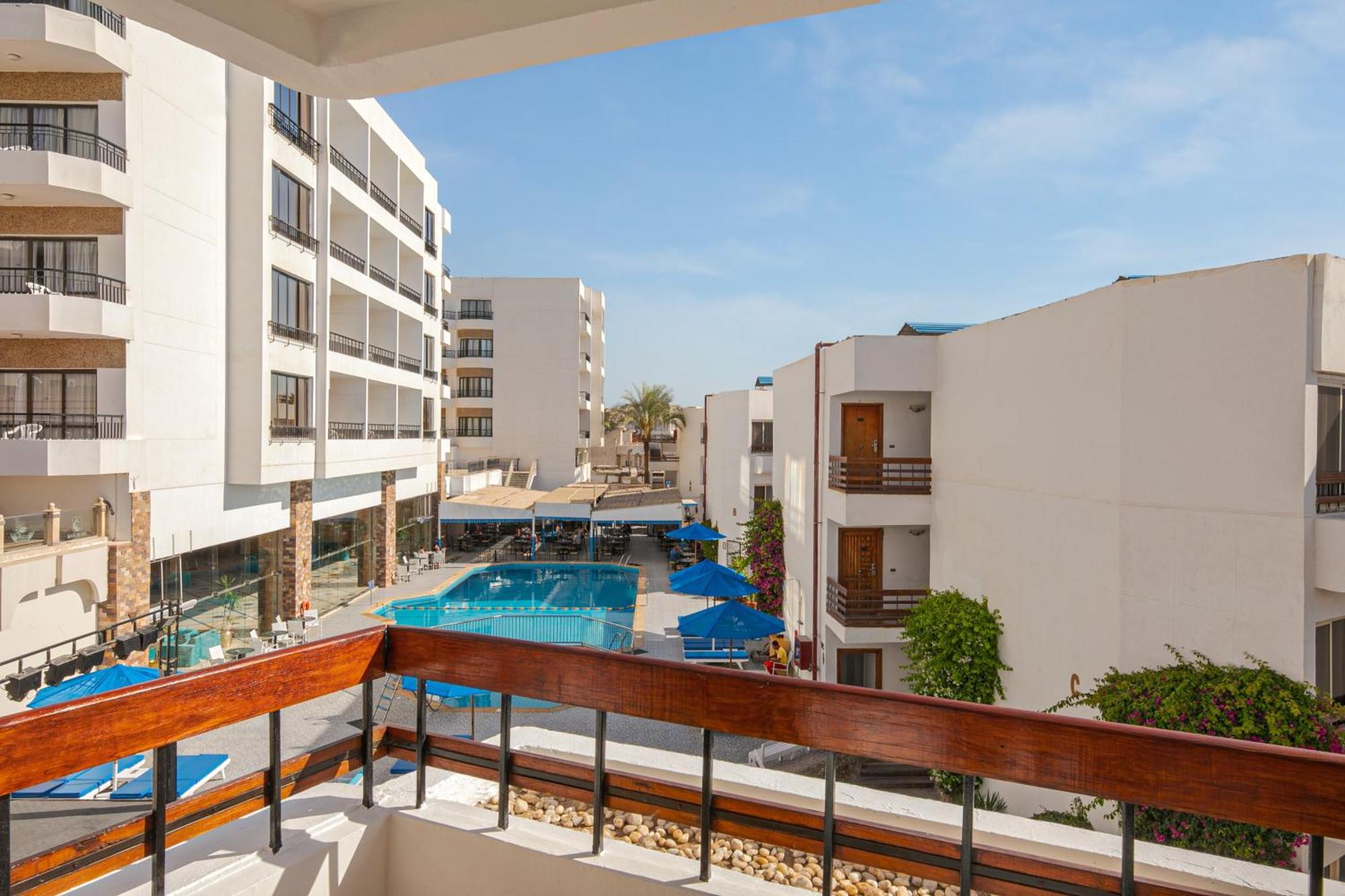 Marlin Inn Azur Resort Hurghada Bagian luar foto